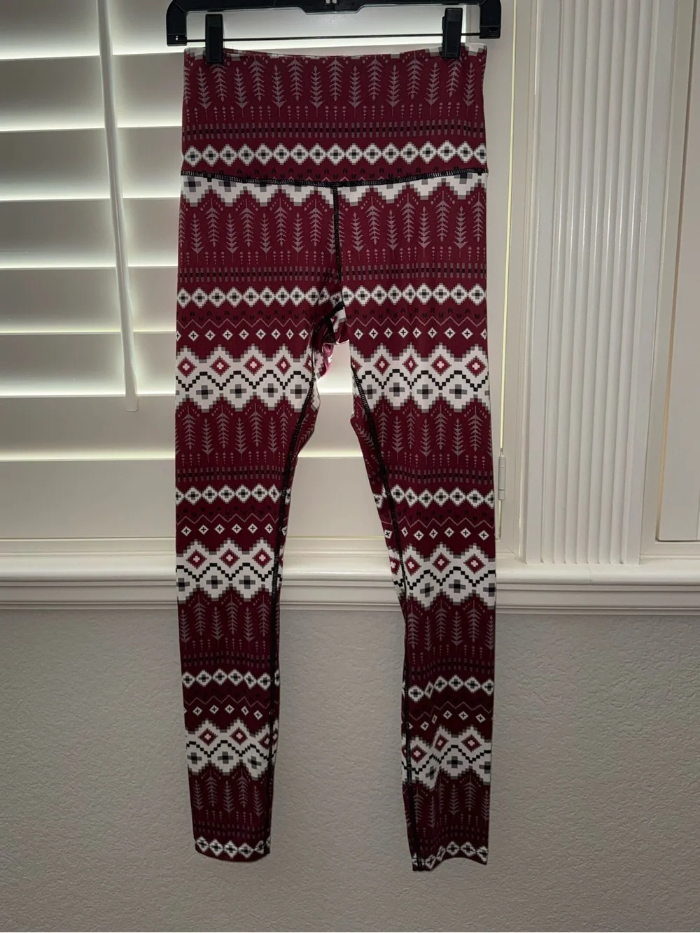 ALP N ROCK Kari Base Layer Top & Leggings Size Small Burgundy Red Fair Isle
